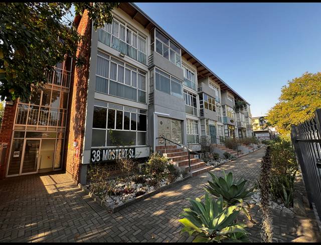 69M² OFFICE FOR SALE IN NELSPRUIT EXT 2